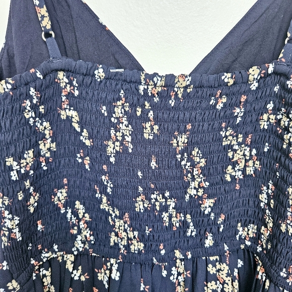 Abercrombie & Fitch Camille Midi Flowy Smocked Strap Dress Sz Small Floral - Picture 9 of 11